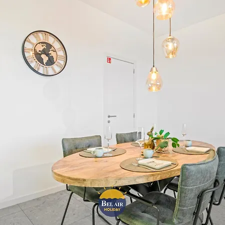 Recently Renovated Newly Built Ground Floor T63 公寓 奥斯滕德